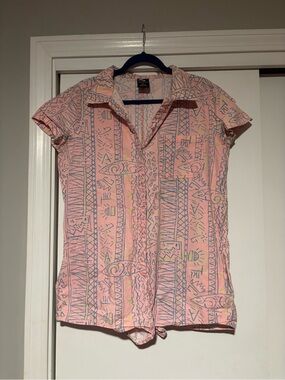 Women's Pink Short-Sleeve Button-Down Collared Romper